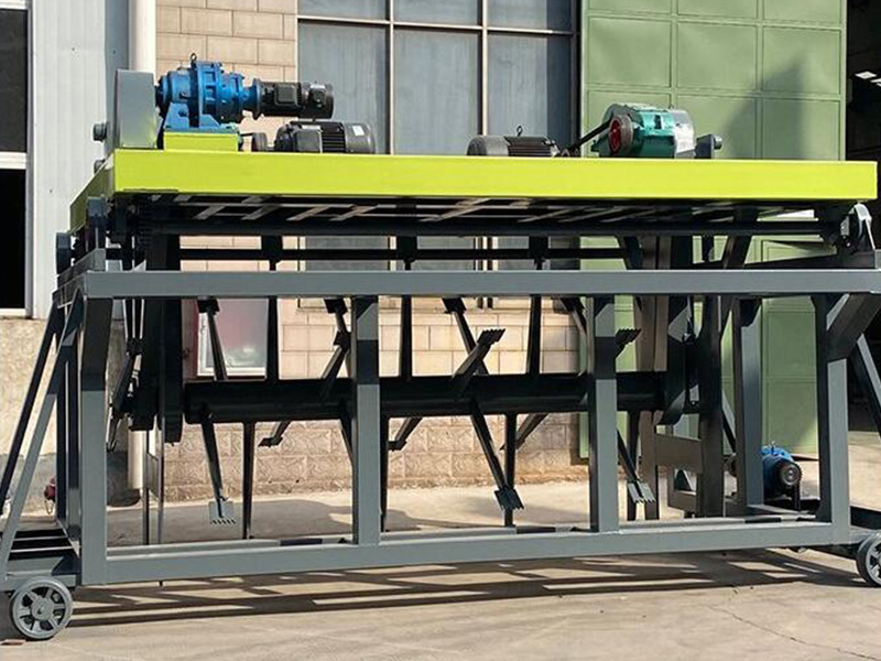 槽式有机肥翻堆机